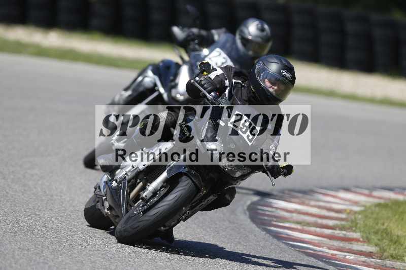 /43 08.08.2025 Discover the Bike ADR/Bike 1 gruen/239